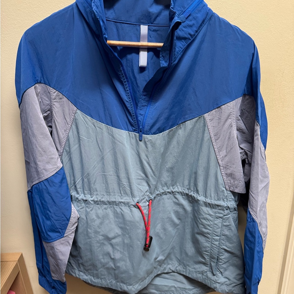 lululemon athletica Blue and Light Gray Ski Anorak Jacket
